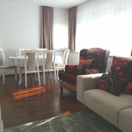 Apartment Esha Szarajevó Kültér fotó