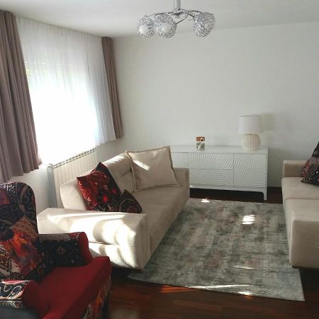 Apartment Esha Szarajevó Kültér fotó
