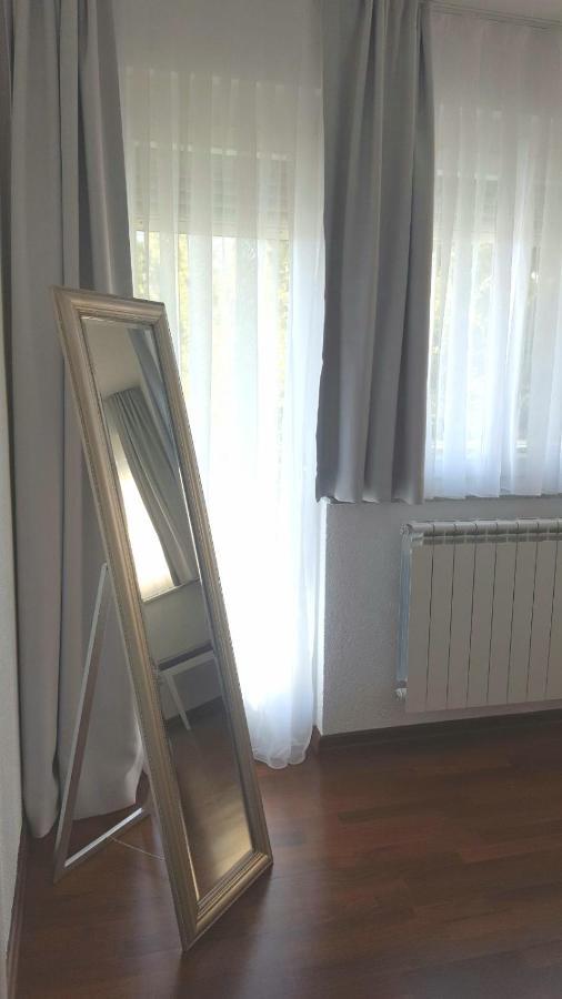 Apartment Esha Szarajevó Kültér fotó